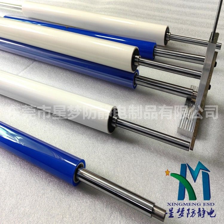 廠家供應(yīng)各規(guī)格pp粘塵紙卷粘塵滾筒非免刀滾筒650mm機(jī)用除塵滾筒