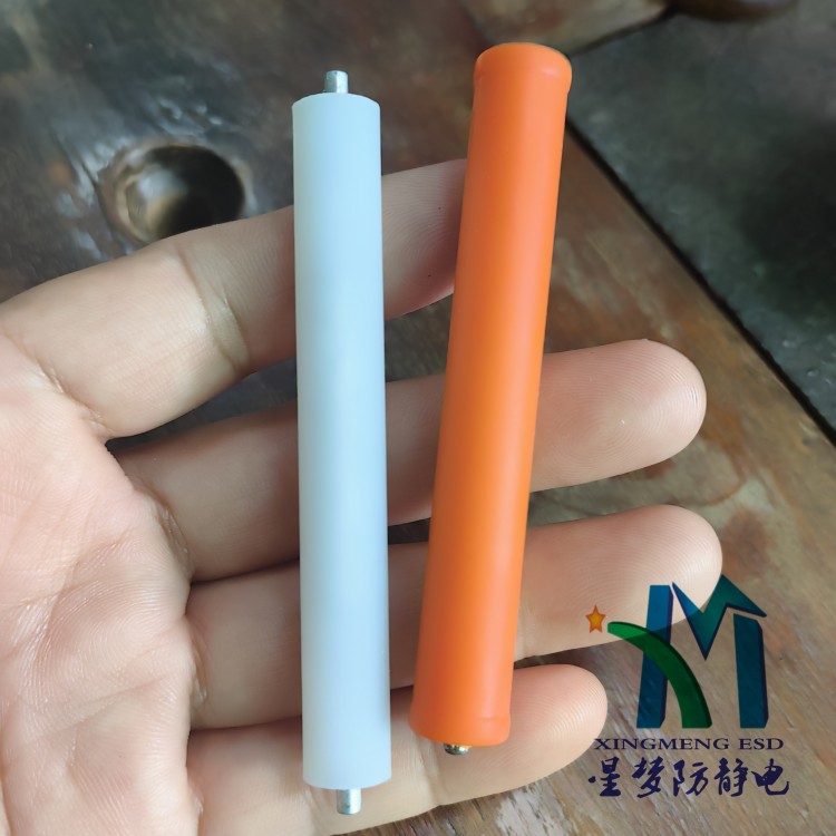 貼膜滾輪 無(wú)塵倉(cāng)貼膜神專(zhuān)用滾輪訂做 手機(jī)貼膜滾輪訂做 貼膜神器滾輪訂做 滾輪生產(chǎn)